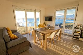 Modern two bedroom apartment with amazing sea view and pool - Povljana - 1
