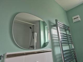 beautiful home in Durham with free parking - Brandon - 1