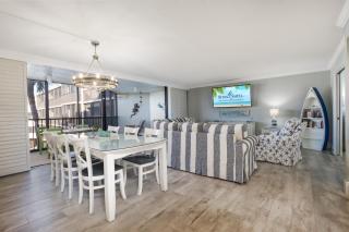 Soak in stunning Gulf views from Sundial N301, a stylishly updated third-floor condo on Sanibel - Sanibel - 3
