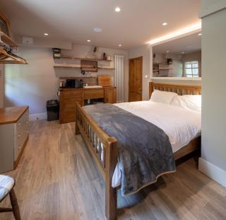 Chic Redland Room - Great Location - Free WiFi - Bristol - 9