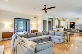 5 Mi to Dtwn York Spacious Family Home - 2