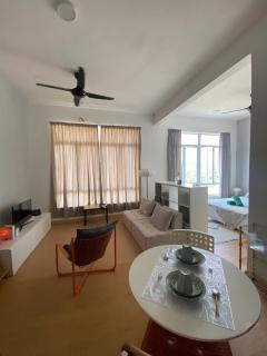 Gajah besi guesthouse - 7