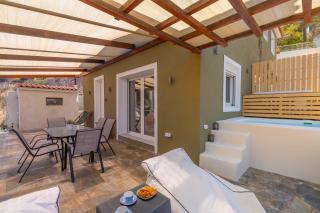 Amelin Villa Paradise - Aegenitissa - 8
