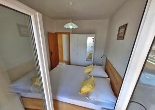 Cosy 1 Bedroom Apartment For 3 With Free Parking - Makarska - 5