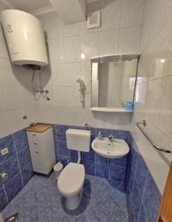 Cosy 1 Bedroom Apartment For 3 With Free Parking - 6