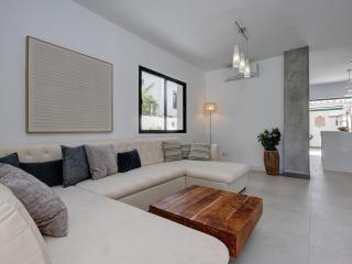 Exclusive Villa Pool & Panoramic Views Pass the Keys - Marbella - 4