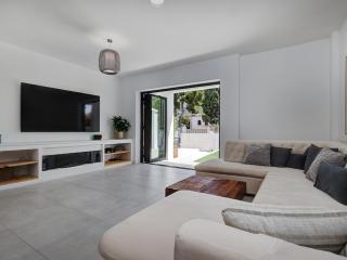 Exclusive Villa Pool & Panoramic Views Pass the Keys - Marbella - 3