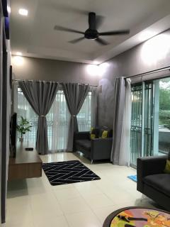 Fidaiy Homestay - 8