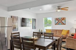 Serene Escape - Peaceful 3-BD Retreat with Yard - 1