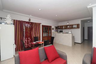 AfriqPnB RV Villa 3 Chambres avec Piscine - Kribi - 2