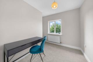 Town chic - Gorey - 5
