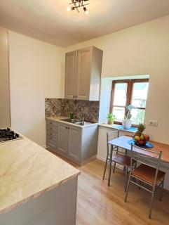 Hideaway Apartments - Ski Sauze d'Oulx and the Via Lattea - 6