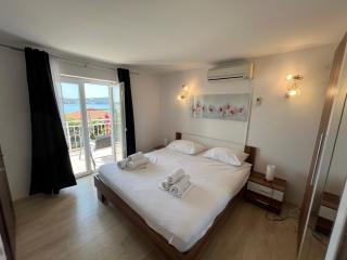 Apartmani Nede - Trogir - 0