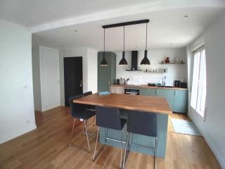 T3 en face de la gare, Terrasse-Rooftop, Parking - 1