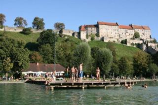 53 sqm for 4 people - - 8
