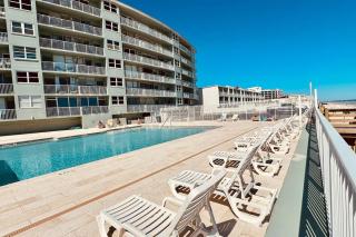 Ocean Breeze BeachFront Retreat - Daytona Beach - 0
