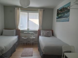 Moorings Greenway - Newport - 1