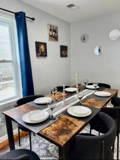 Cozy Comfort 3BR with parking and sleeps up to 8 - Irvington - 5