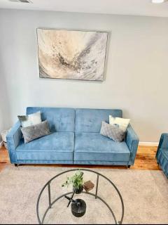 Cozy Comfort 3BR with parking and sleeps up to 8 - Irvington - 7