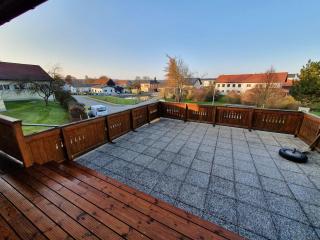 Modern 83 sqm apartment with large terrace - - 1