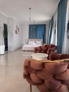 Caprice Deluxe Accomodation - 6