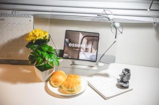 Serene Gray Retreat - 8 min walk from the subway station - 3