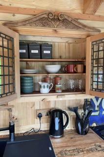 Holiday Home Shepherds Hut by Interhome - Balnain - 3