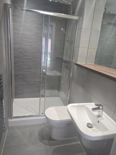 Luxury 2 Bedroom Flat - Manchester - 3
