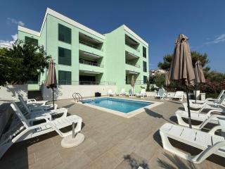 Apartments with sea view & swimming pool at Čiovo - Villa Amaris - Trogir (Traù) - 6