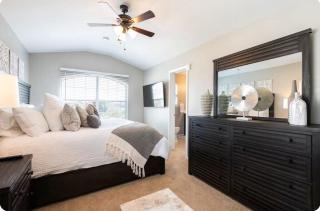 Charming! 3BR 3BA Lackland - San Antonio - 0
