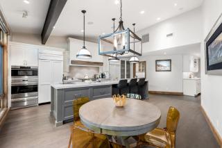Golden Park City Getaway - Private Hot Tub Home Theater - Park City - 1