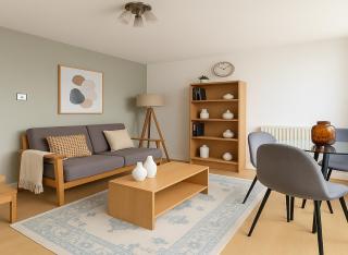 City Calm - St Katharine's Residences - 3