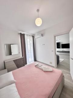 A&H Apartments - Shëngjin - 4