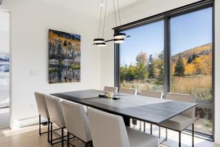 Walk to Ski-Lift - Canyons Village Center Sleeps 13 - Park City - 5