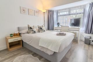 Comfortable Double Room for One Person - Hither Green - 0