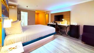 Days Inn by Wyndham Los Angeles LAX/ Redondo&ManhattanBeach - Lawndale - 5