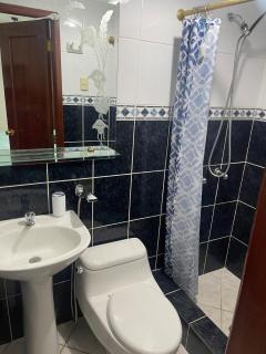 Alquilo acogedora villa Familiar en Salinas, a pocos minutos de centro comercial y playas! - 2
