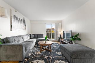 Furnished Apartment - Brookline - 6