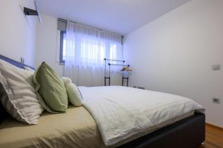 Sunrise Maribor apartment with private parking - Maribor - 5