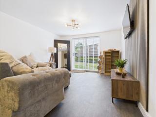 Modern ChaffordHundred Apartment Long Stay sleeps2 - North Stifford - 5
