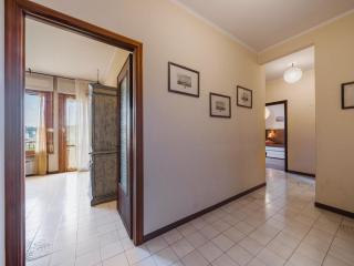 Apartment Caprifoglio by Interhome - 2