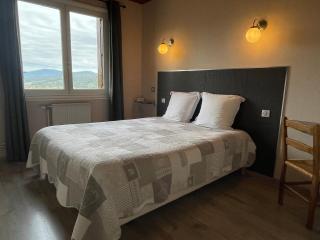 Logis Hotel Au Rendez-vous des Chasseurs - - 0