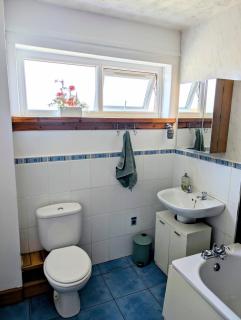 Stylish Coastal Retreat in Saltcoats - Stevenston - 5