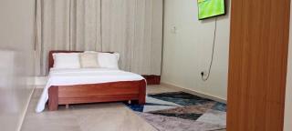 Short Term Rentals - Oyibi - 7