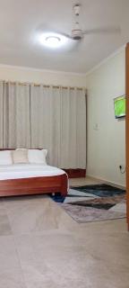 Short Term Rentals - Oyibi - 9