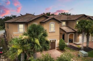 7 Bedrooms55 Bathroomswindsor Westside 1897Nc - 0