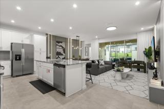 5 Bedrooms 45 Bathrooms Solara 2328Zp - 4