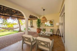 Tropical Garden Escape at Masbango - Jan Thiel - 8