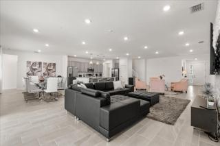 15 Bedrooms155 Bathroomsveranda Palms 2477Rd - 5