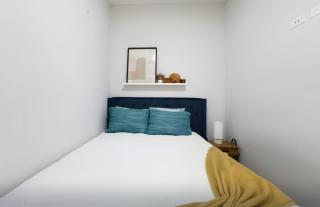 Chic 2BR top-floor gem - Chicago - 7